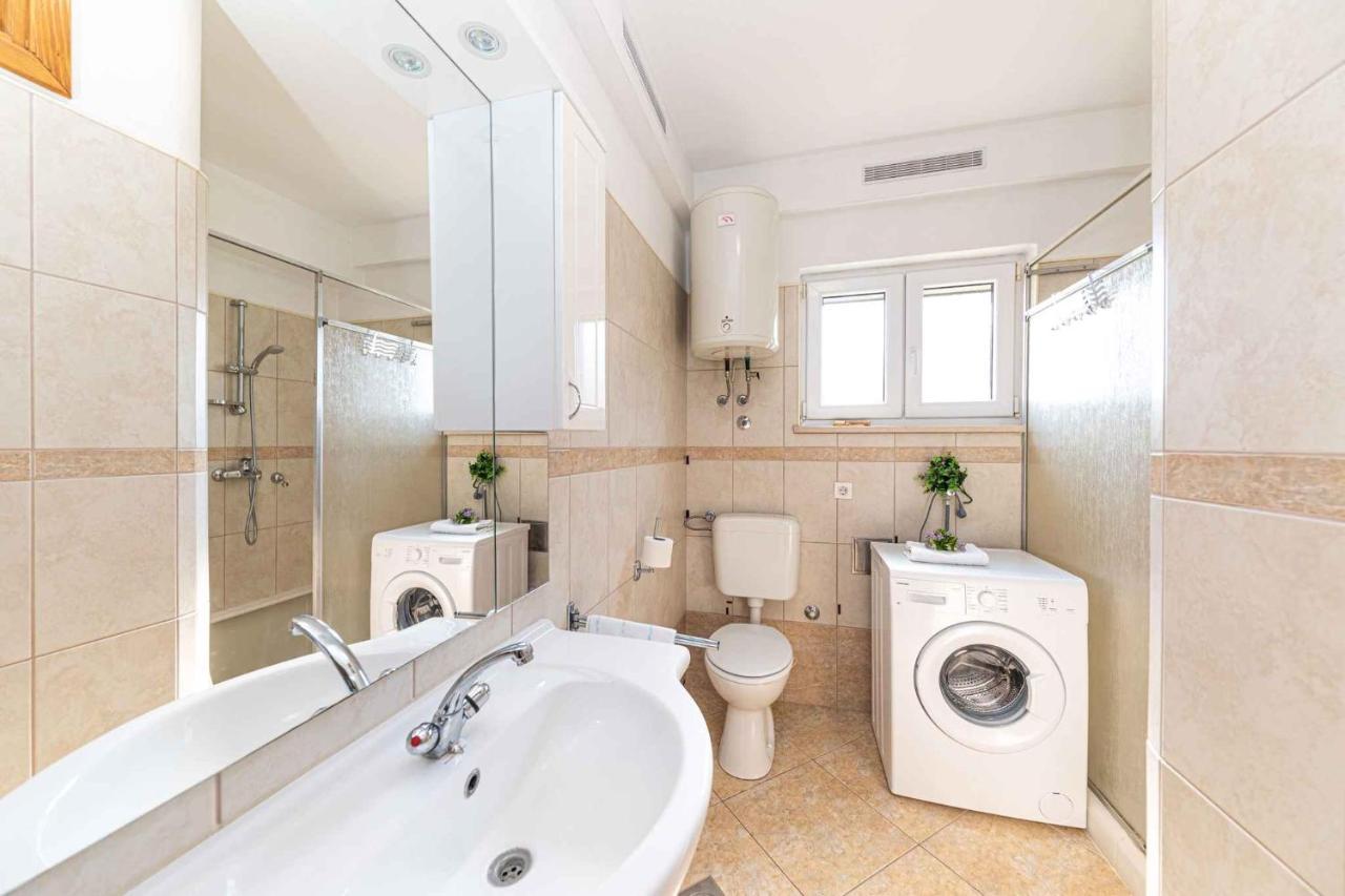 Apartment In Trogir 7406 Buitenkant foto