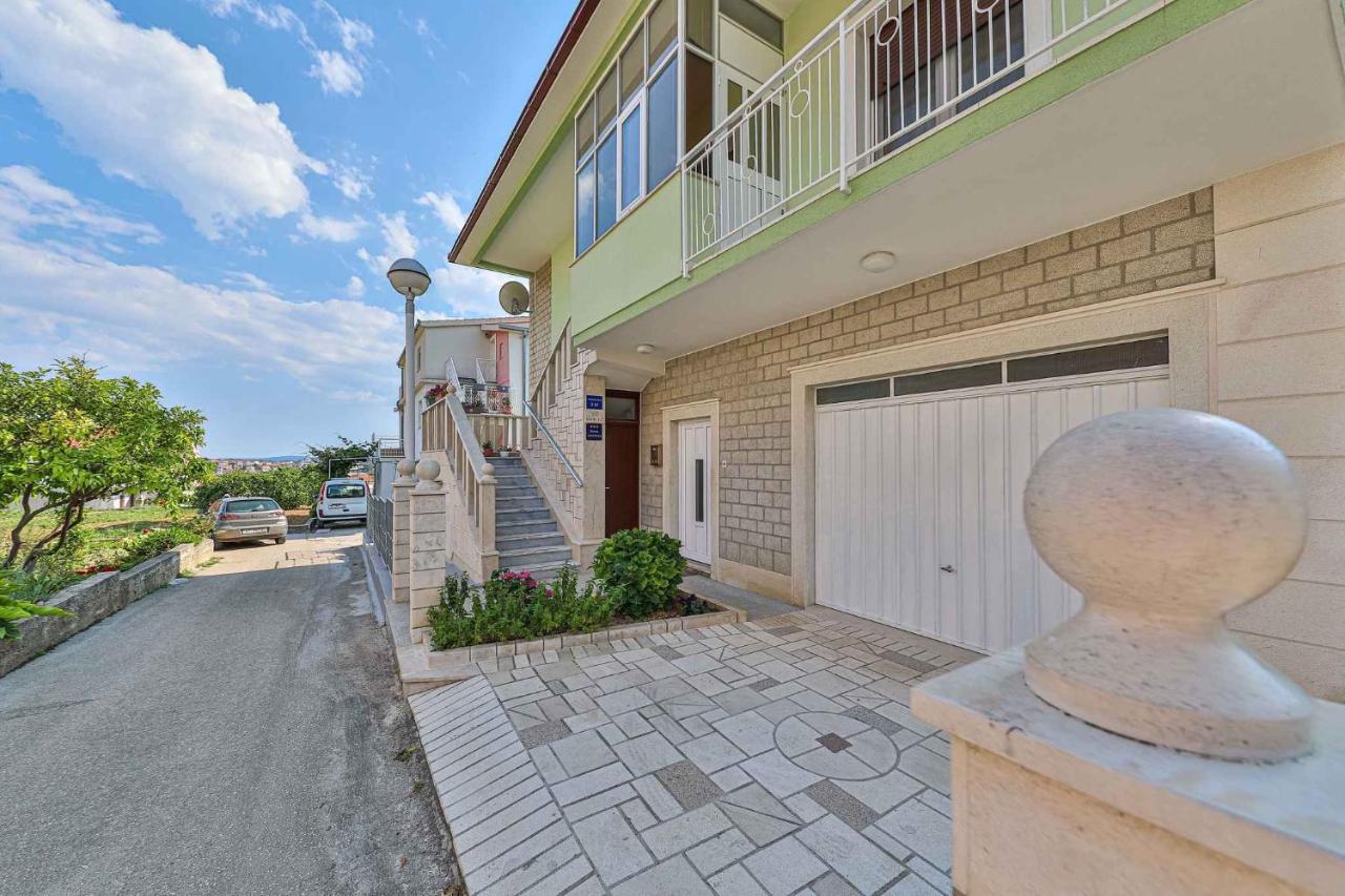 Apartment In Trogir 7406 Buitenkant foto