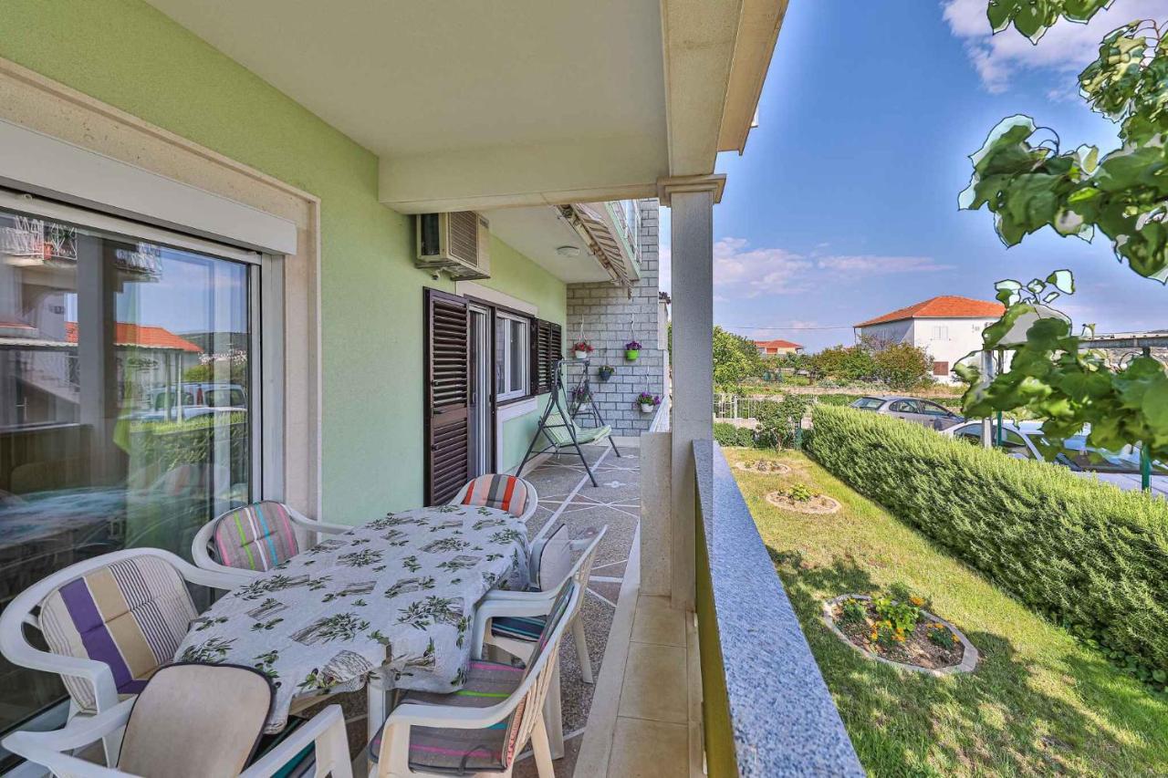 Apartment In Trogir 7406 Buitenkant foto